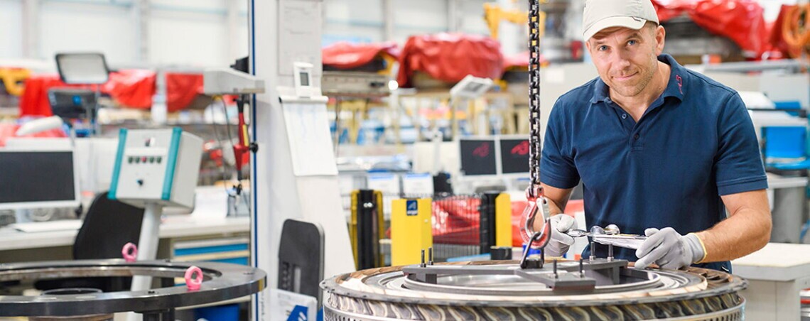 Mechanic (m/f/d), 1. image